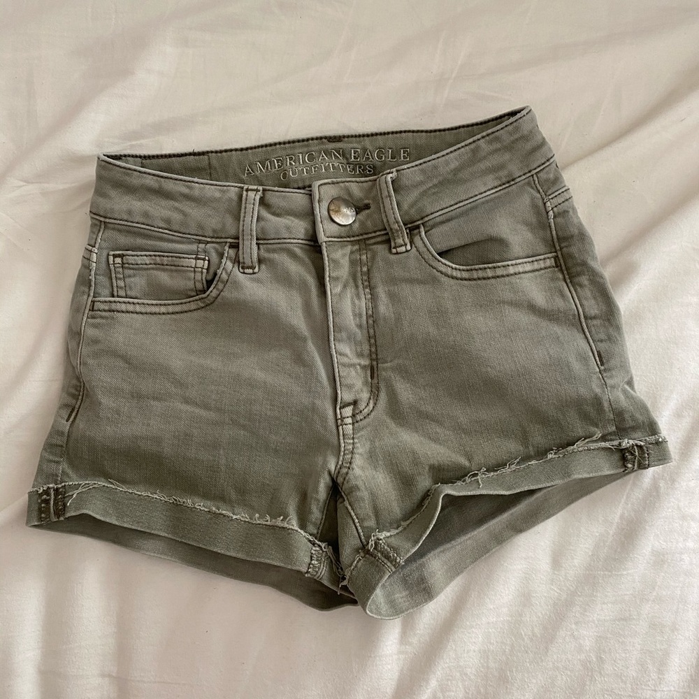 American Eagle High rise Shorts